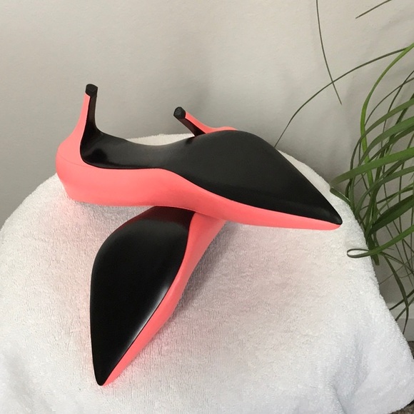 Banana Republic Neon Coral Pumps - Picture 2 of 4